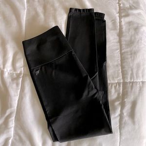 Fabletics black, seamless leggings